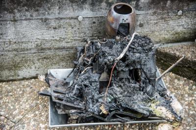 Plochingen: Kuechenbrand fordert eine Verletzte